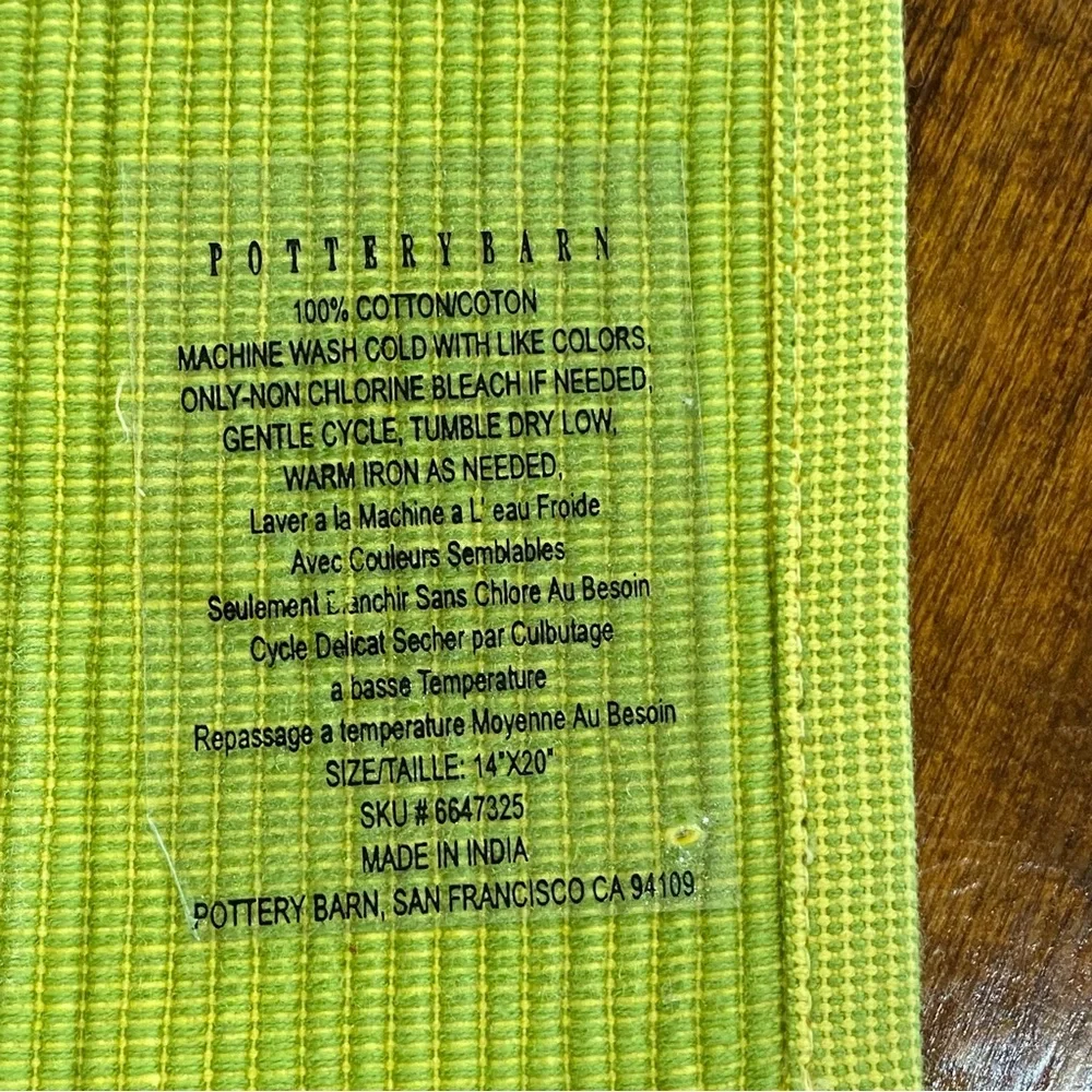 Pottery Barn Placemats Set of Four Yellow and Green Cotton Twill Contemporary
